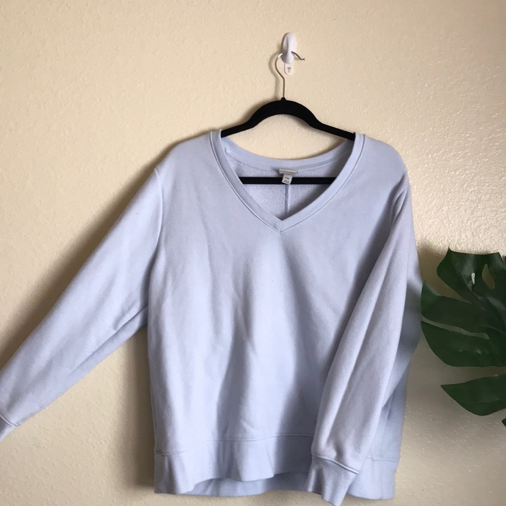 A new day sweater size XXL